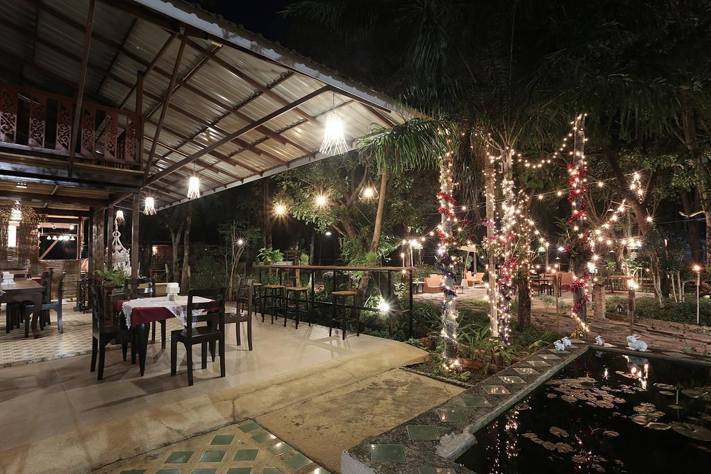 Siam Villa Sukhothai Exterior photo