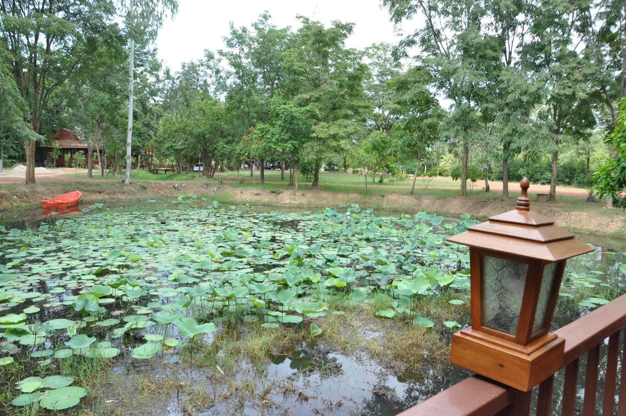 Siam Villa Sukhothai Exterior photo